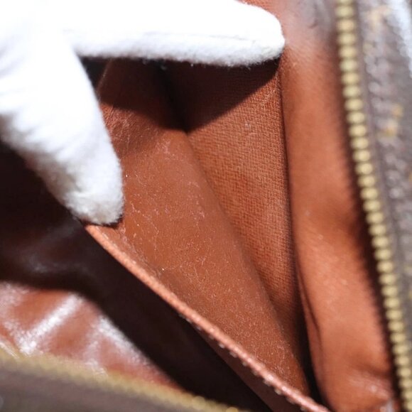 LOUIS VUITTON Monogram Compiegne 28 Clutch Bag - Picture 15 of 16